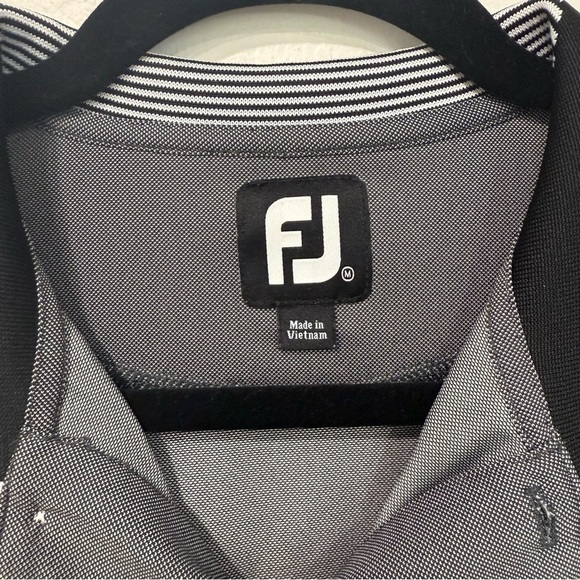 Footjoy Men’s Gray Black Polo M - Picture 2 of 5